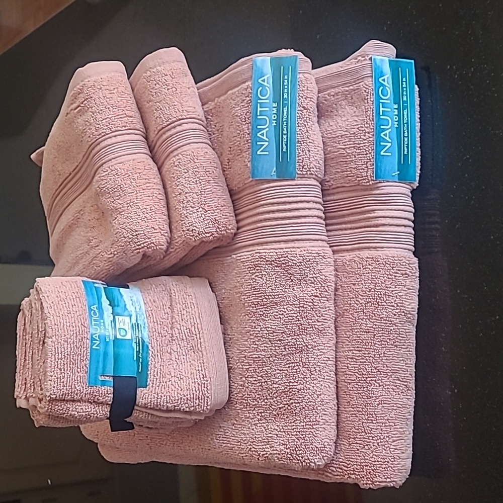 Nautica Bath Towel Set